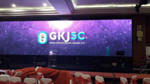 Fixed installation of LED screen indoor at GKY Season City