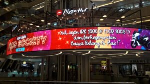 Fixed installation of LED screen indoor at Block M Plaza